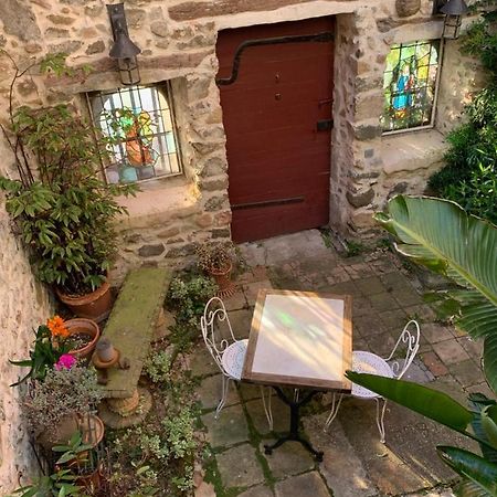 Studio Au Charme Medieval La Garde  Bagian luar foto